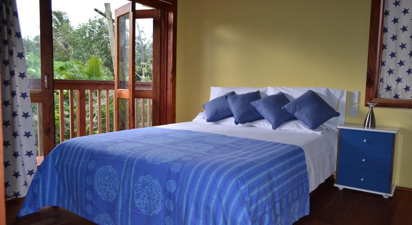 Kaireva Beach House Rarotonga Room photo
